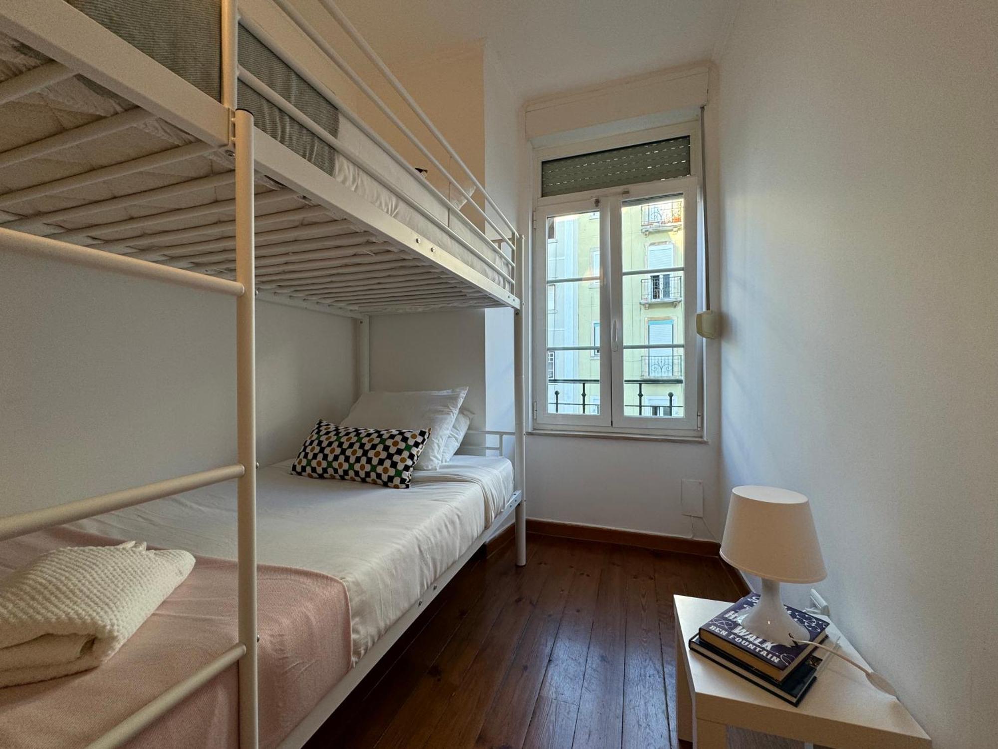 Rooms In Arroios Lisbon Exterior photo