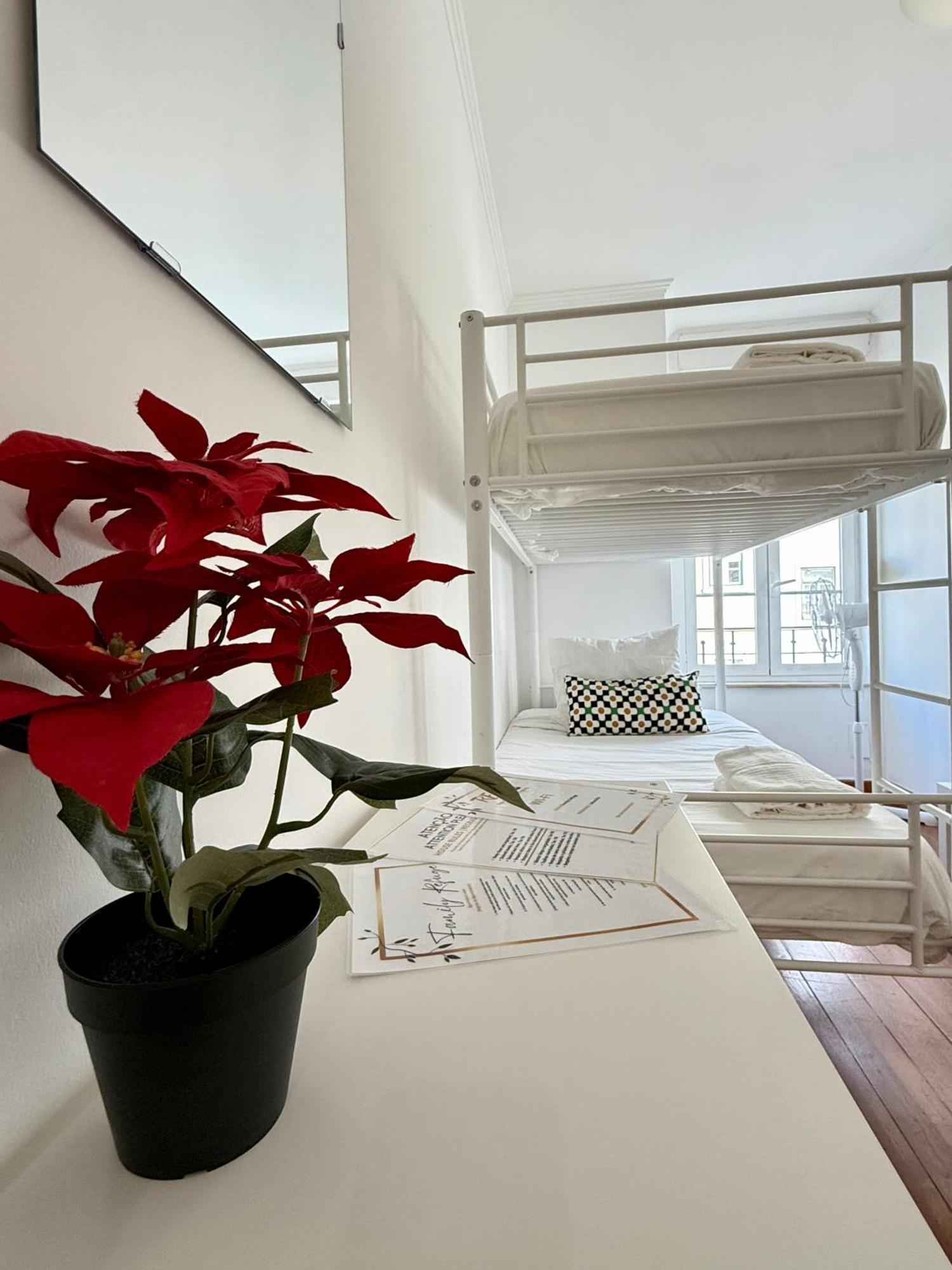 Rooms In Arroios Lisbon Exterior photo