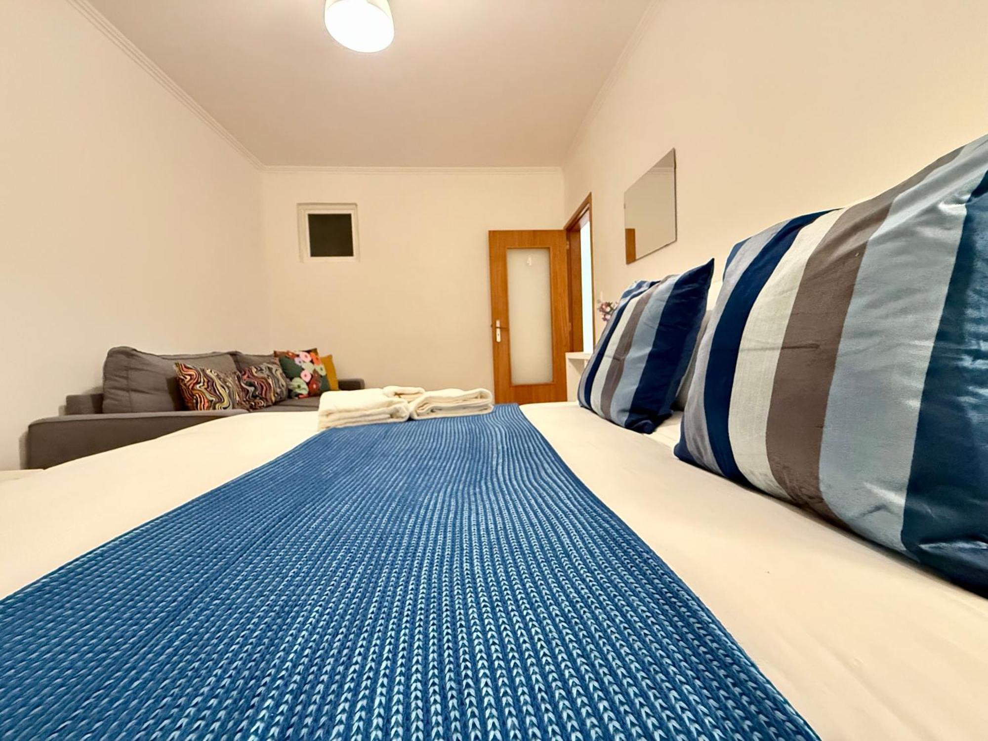 Rooms In Arroios Lisbon Exterior photo